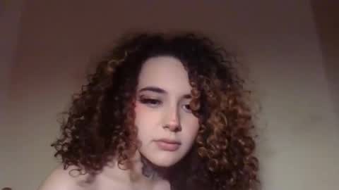 curvyyus online show from February 8, 2026, 12:47 am