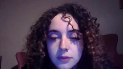 curvyyus online show from February 13, 2026, 11:45 pm