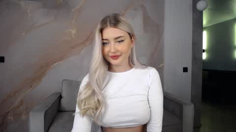 Kira  online show from December 5, 2024, 8:33 am