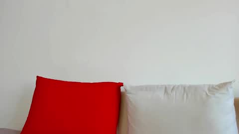 cute_angel95 online show from March 3, 2025, 1:31 pm