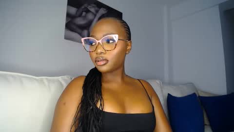 Liya online show from February 18, 2025, 9:54 am