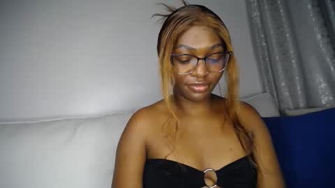 Snapshot of cute_ass18 chatting on April 6, 2026, 6:53 pm Liya online show from April 6, 2026, 6:53 pm