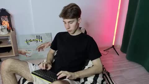 Im Brian online show from October 28, 2025, 12:30 pm