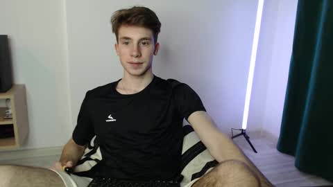 Im Brian online show from November 9, 2025, 4:38 pm