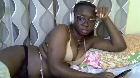 Snapshot of cute_gee chatting on May 20, 2026, 10:49 pm daddysdoll online show from May 20, 2026, 10:49 pm