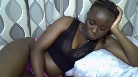 Snapshot of cute_gee chatting on May 28, 2026, 9:01 pm daddysdoll online show from May 28, 2026, 9:01 pm