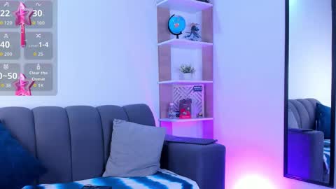 Cute horny1 online show from February 16, 2026, 11:28 am