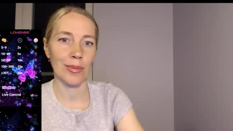 Snapshot of cute_lion_ chatting on September 27, 2025, 5:07 pm cute_lion_ online show from September 27, 2025, 5:07 pm