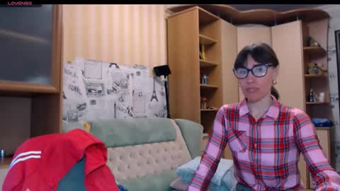 cute_lion_ online show from February 26, 2026, 11:09 am