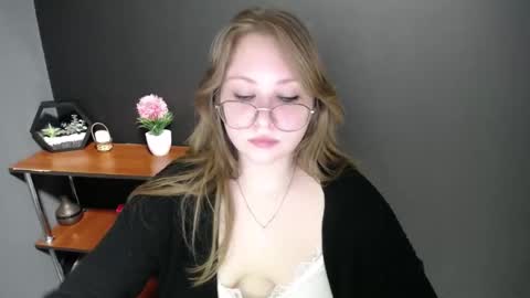 Veronica online show from February 14, 2025, 10:49 am