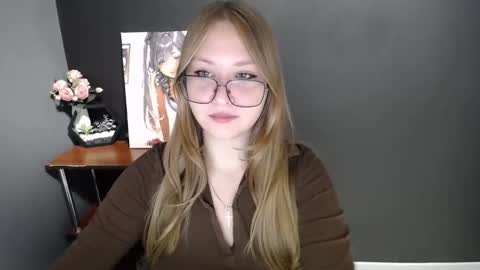 Veronica online show from October 14, 2025, 6:36 am