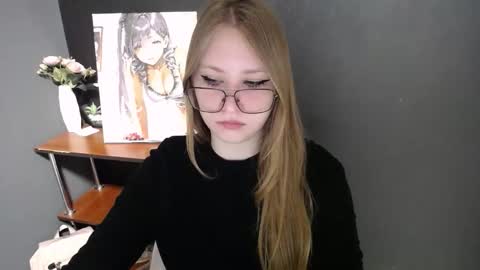 Snapshot of cute_minx chatting on May 14, 2026, 6:31 am Veronica online show from May 14, 2026, 6:31 am