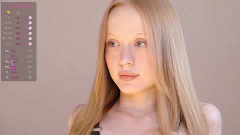  Hey im Kristina Thank you for your support  online show from December 24, 2024, 7:28 am