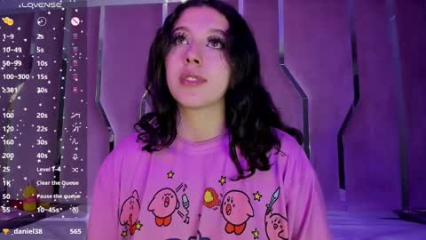 Snapshot of cute_stoone chatting on February 12, 2025, 4:54 am SOLEI online show from February 12, 2025, 4:54 am