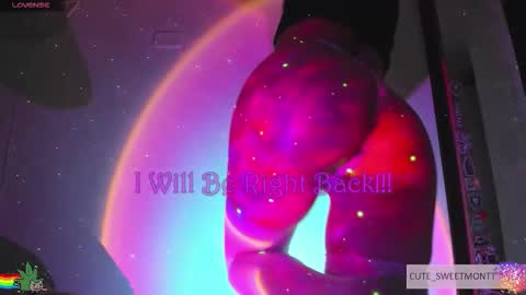 Snapshot of cute_sweetmontt chatting on February 15, 2026, 8:16 pm katalinda montt online show from February 15, 2026, 8:16 pm