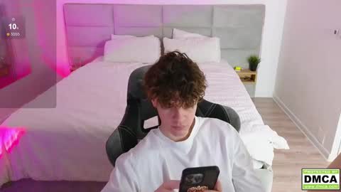 Thomas -  online show from February 10, 2025, 5:30 pm