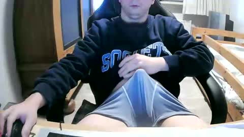 Cuteboy090 online show from March 30, 2026, 10:27 am