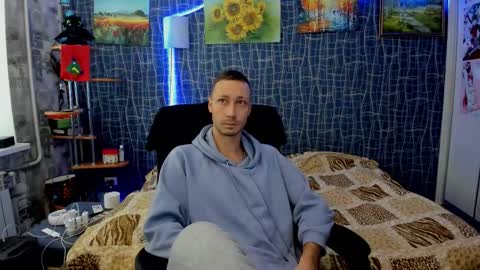 Snapshot of cuteboy228 chatting on January 9, 2026, 10:29 am cuteboy228 online show from January 9, 2026, 10:29 am