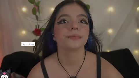 Snapshot of cutee_andrea chatting on June 22, 2026, 2:35 am Andrea 3 online show from June 22, 2026, 2:35 am