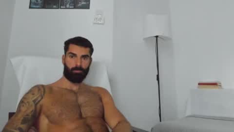 cuteeboy online show from October 5, 2025, 7:07 am