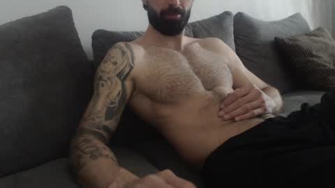 Snapshot of cuteeboy chatting on April 28, 2026, 5:23 am cuteeboy online show from April 28, 2026, 5:23 am