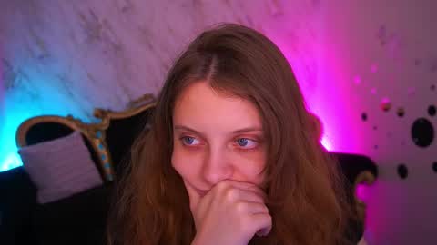 Foxy online show from March 30, 2026, 12:28 pm