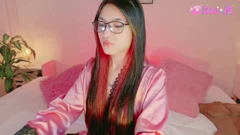 Snapshot of cuteezoe chatting on February 22, 2026, 12:45 am Zoe online show from February 22, 2026, 12:45 am