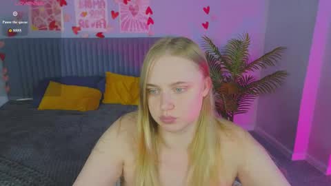 Snapshot of cutefever chatting on June 8, 2026, 1:20 am Amyy online show from June 8, 2026, 1:20 am
