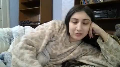 cutekattie online show from February 10, 2026, 4:49 am