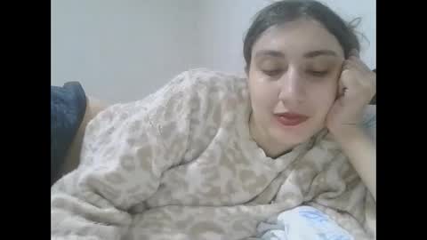 cutekattie online show from March 30, 2026, 4:24 am