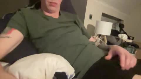 Snapshot of cutekeff chatting on November 28, 2025, 3:36 pm cutekeff online show from November 28, 2025, 3:36 pm