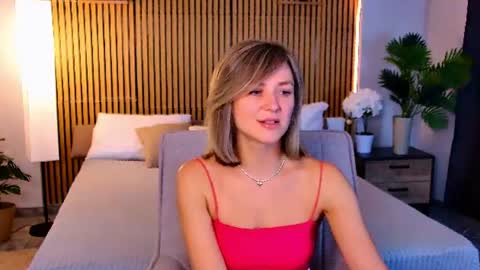 cutemirage online show from June 24, 2026, 2:49 pm