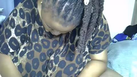 cutermilly online show from March 20, 2026, 11:48 am