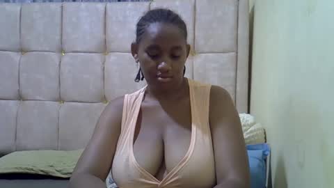 Snapshot of cutestebony1 chatting on January 15, 2026, 5:12 am cutestebony1 online show from January 15, 2026, 5:12 am