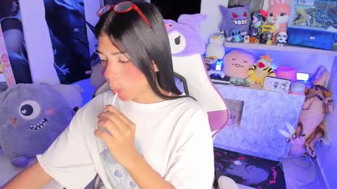 Snapshot of cutestephuwu chatting on March 8, 2025, 1:17 am  - independent model online show from March 8, 2025, 1:17 am