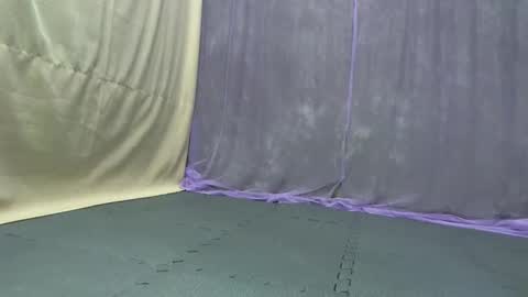 Snapshot of cutetinyasian143_ chatting on October 7, 2025, 5:59 am cutetinyasian143_ online show from October 7, 2025, 5:59 am