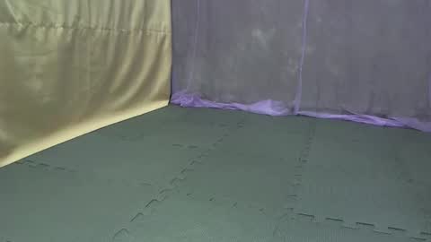 Snapshot of cutetinyasian143_ chatting on October 20, 2025, 3:51 am cutetinyasian143_ online show from October 20, 2025, 3:51 am