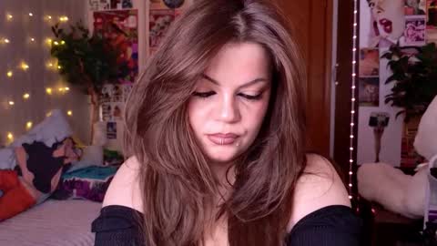 cutewhip online show from February 8, 2026, 3:26 pm