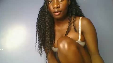 cutie_choco online show from March 19, 2026, 7:18 pm