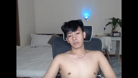 Neil Taylor online show from October 26, 2025, 5:35 am