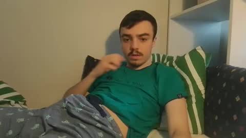 Snapshot of cutie_garlix chatting on May 20, 2026, 4:02 pm cutie garlix online show from May 20, 2026, 4:02 pm
