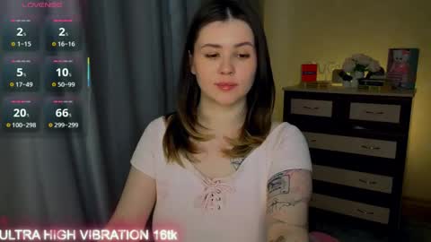 Snapshot of cutie_mili chatting on June 8, 2026, 12:38 pm mili online show from June 8, 2026, 12:38 pm
