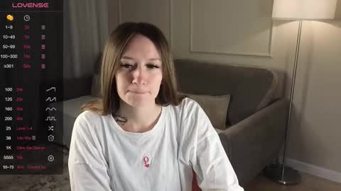 Snapshot of cutie_naughty_girl chatting on October 7, 2025, 12:57 pm Kate online show from October 7, 2025, 12:57 pm