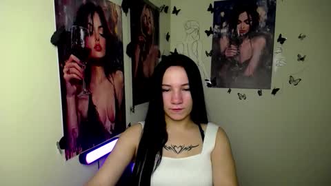 Emma online show from September 28, 2025, 6:57 pm