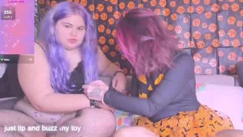 cutielanalova online show from October 21, 2025, 7:03 pm