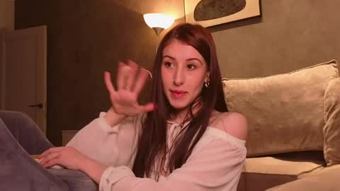 cutieleyla online show from May 16, 2026, 12:18 am