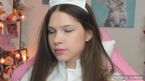 Snapshot of cutierori chatting on January 23, 2025, 4:09 am Rori  Instagram cutierori  online show from January 23, 2025, 4:09 am