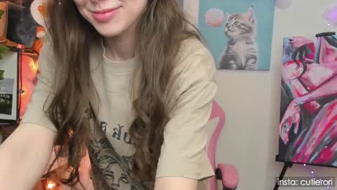 Snapshot of cutierori chatting on February 26, 2025, 8:37 am Rori  Instagram cutierori  online show from February 26, 2025, 8:37 am