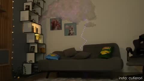 Snapshot of cutierori chatting on October 1, 2025, 3:12 am Rori  Instagram cutierori  online show from October 1, 2025, 3:12 am