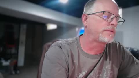 cuuminpussy online show from April 21, 2026, 11:18 pm